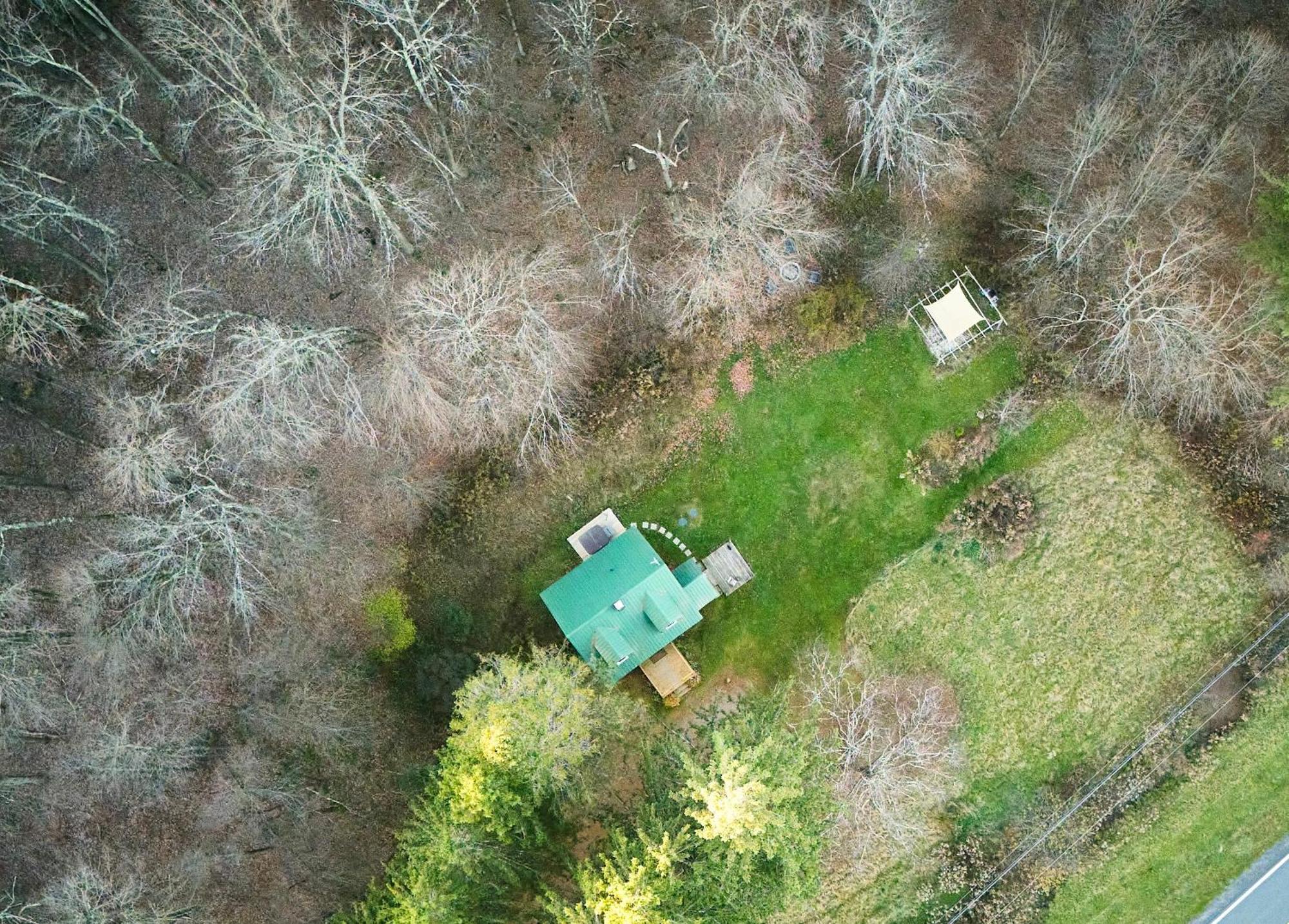 Cozy Cottage With Jacuzzi And Fire Pit And Reading Nook! Livingston Manor Exterior photo